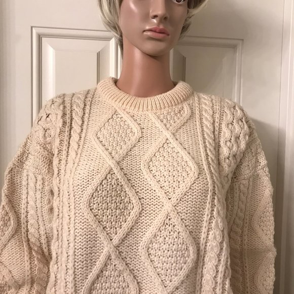 Blarney Castle Designs Size Medium in beige - Picture 3 of 10